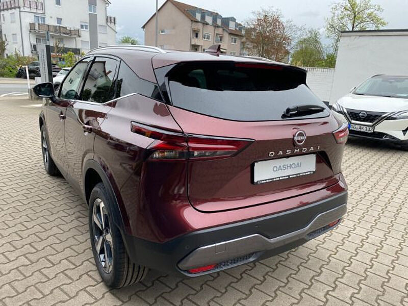 Nissan Qashqai 1,3 DIG-T  N-Connecta Navi, Klima, Kamera