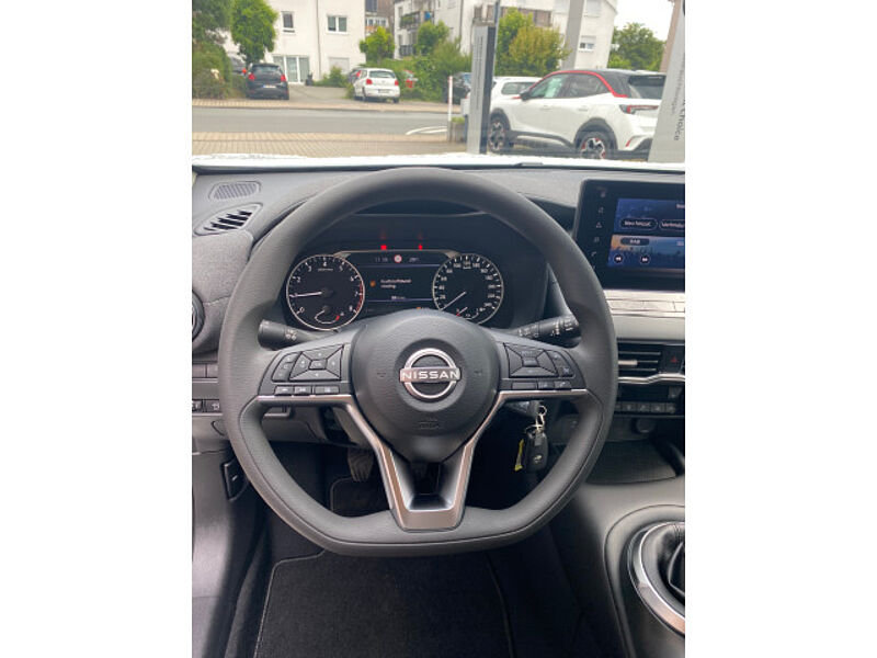 Nissan Juke Acenta 1,0 DIG-T Navi, Klima, Sitzheizung