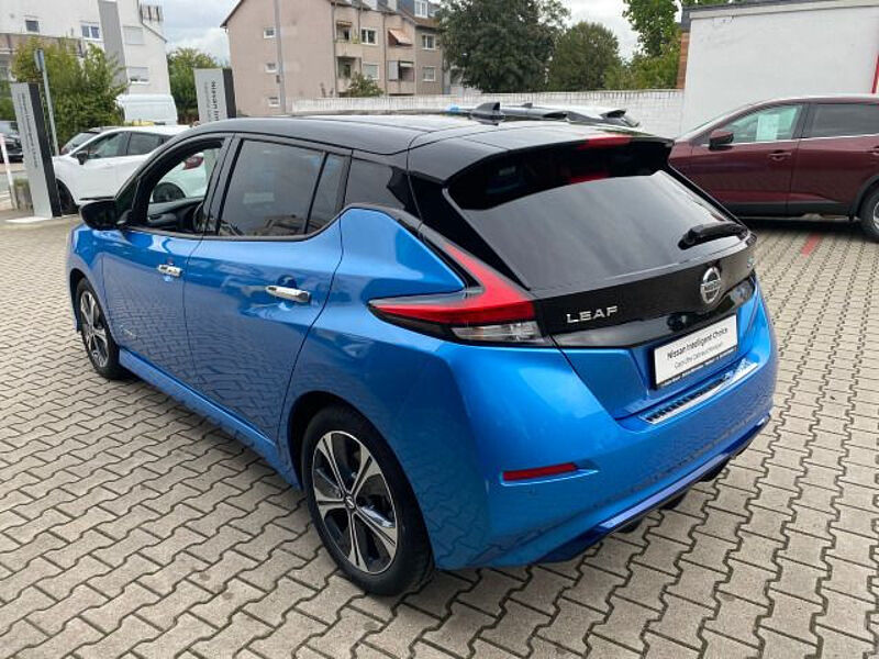 Nissan Leaf Tekna  40 kW Batterie, Navi, Klima, Kamera