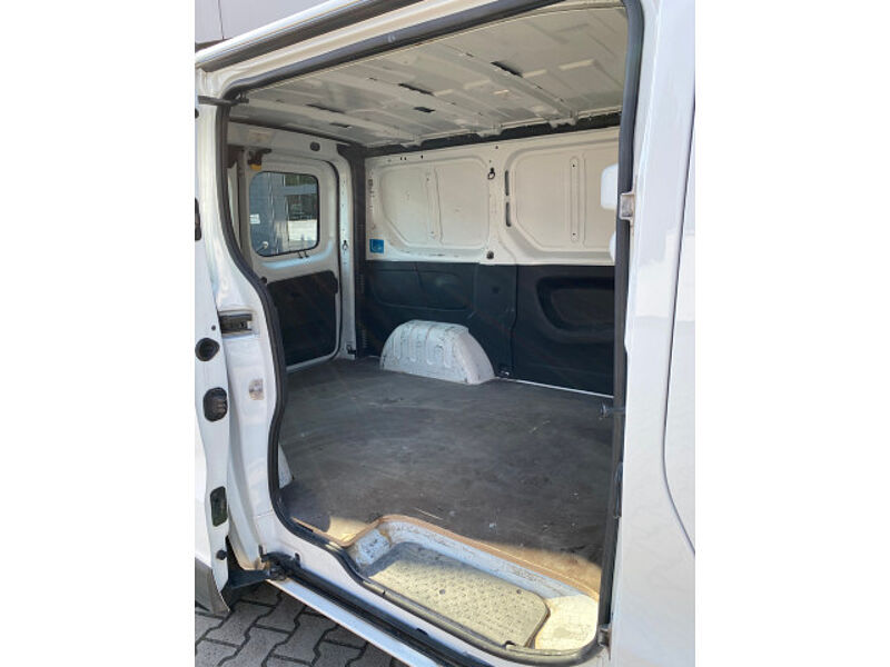 Nissan NV300 Kastenwagen L1H1 2,7t COMFORT