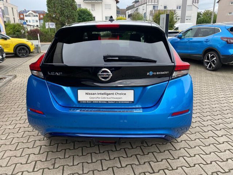 Nissan Leaf Tekna  40 kW Batterie, Navi, Klima, Kamera