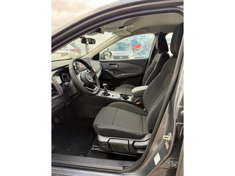 Nissan Qashqai 1,3 DIG-T Acenta, Navi, Klima Sitzheizung