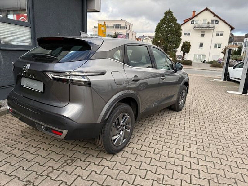 Nissan Qashqai 1,3 DIG-T Acenta, Navi, Klima Sitzheizung