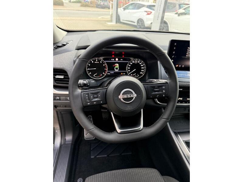 Nissan Qashqai 1,3 DIG-T Acenta, Navi, Klima Sitzheizung