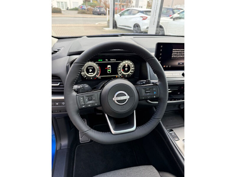 Nissan Qashqai 1,3 DIG-T N-Connecta Automatik, Klima, Navi, Tech-Paket